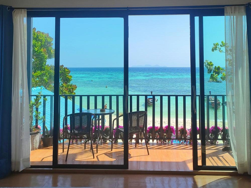 Lipe Sunrise Beach House Exterior foto