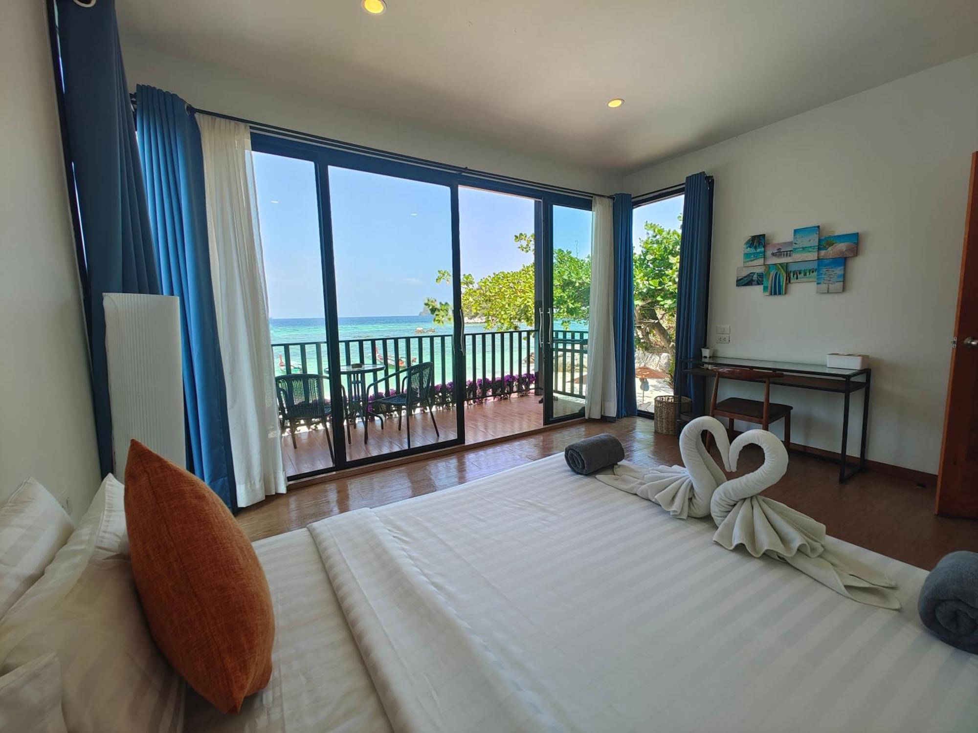 Lipe Sunrise Beach House Exterior foto