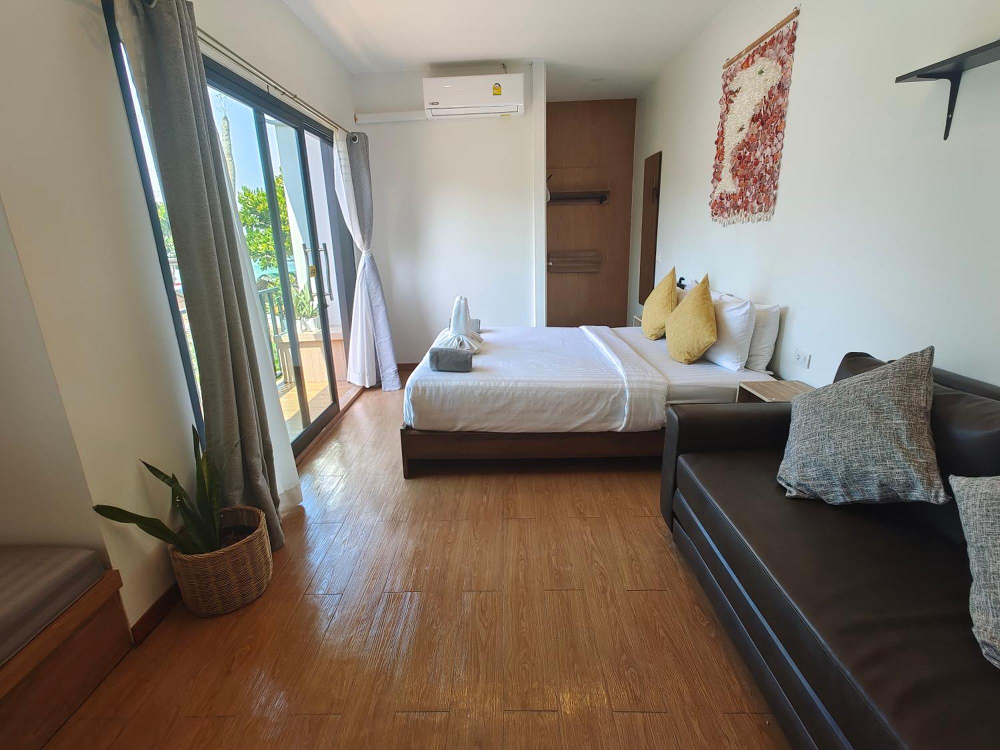 Lipe Sunrise Beach House Exterior foto
