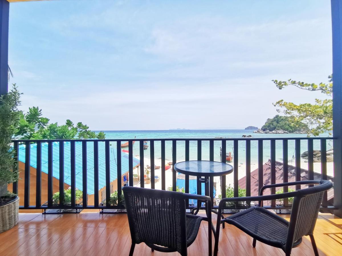 Lipe Sunrise Beach House Exterior foto